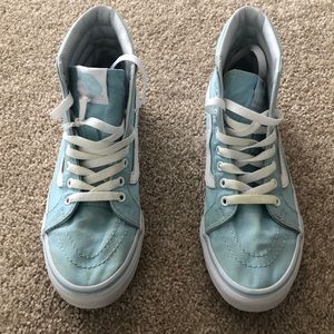 Vans -high top size 7